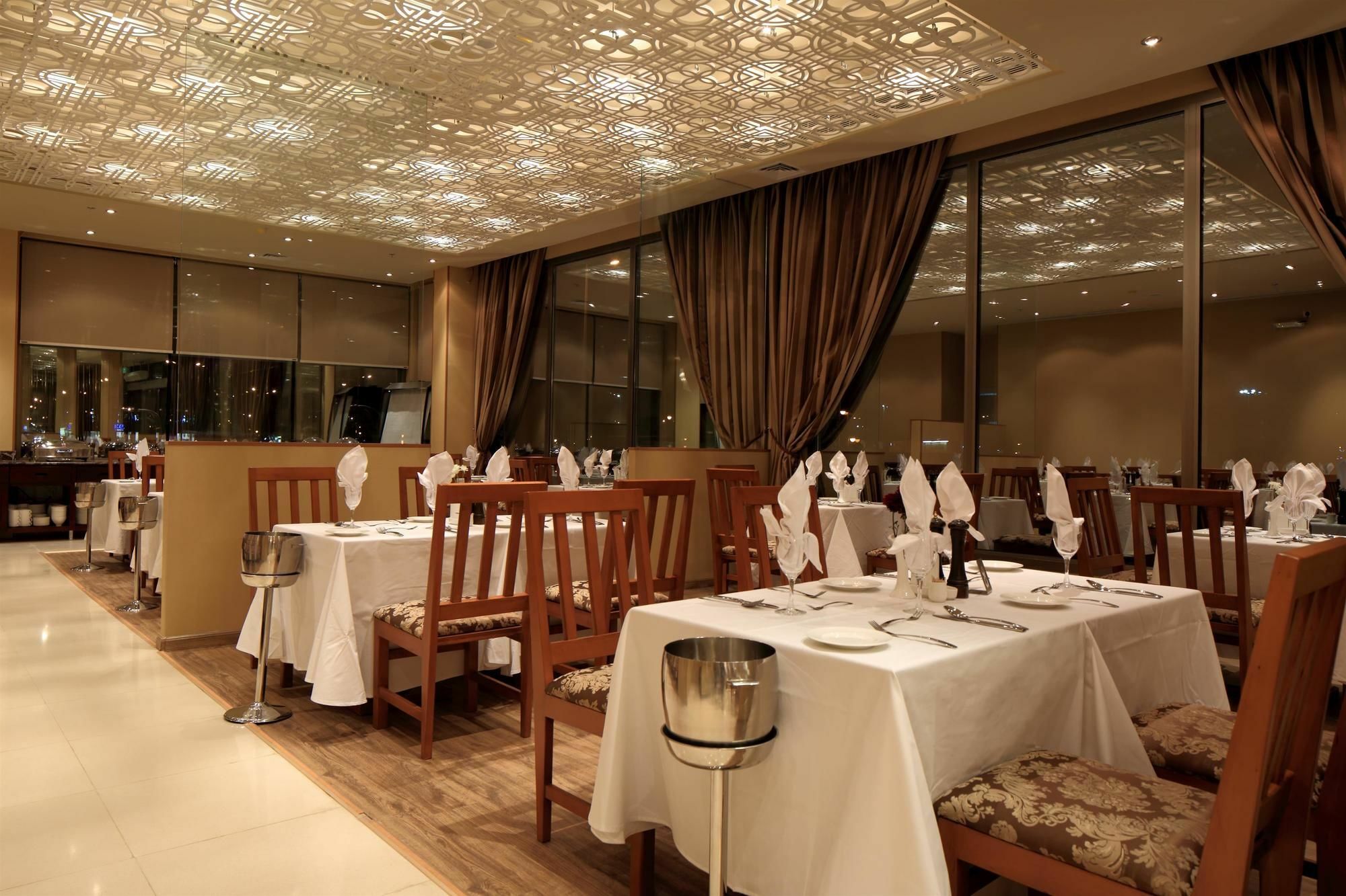 Melissa Hotel *